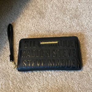 Steve Madden wallet